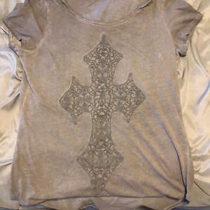Daytrip crochet cross tee